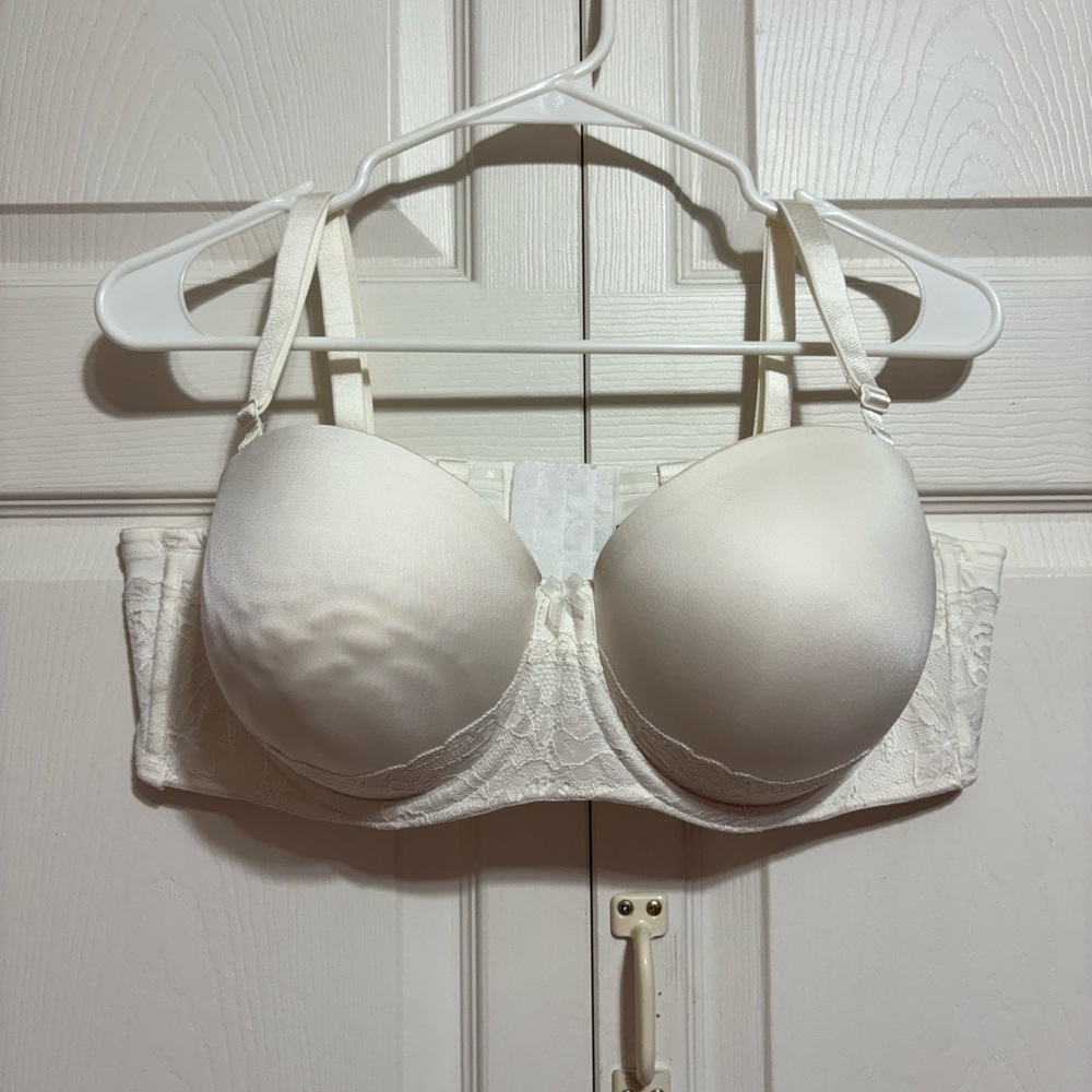 Torrid Lace Strapless Underwire Bra